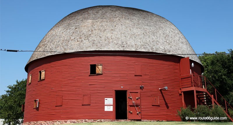 Round Barn in Arcadia, Oklahoma