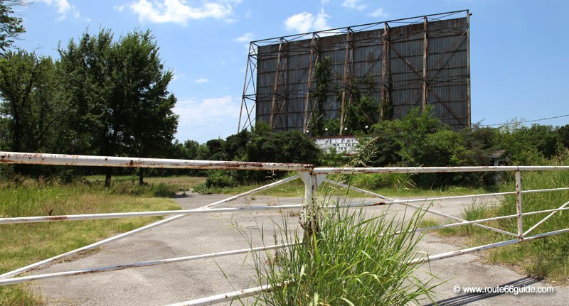 Tepee Drive-In Movie Theater, Sapulpa OK